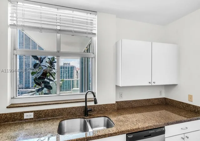 Photo 3 of Condo for sale at 1250 S Miami Ave #3206, Miami, FL 33130 | MLS# A11994438 | Listing updated on 2026-08-26