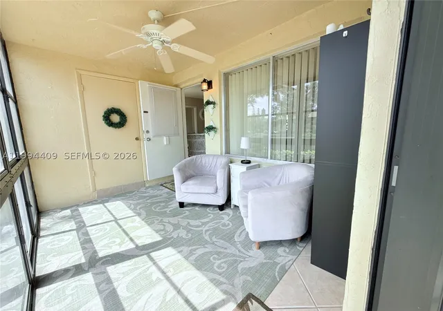 3rd image of 340 Pine Ridge Cir #C-1, Green Acres, FL 33463 | MLS# A11994409