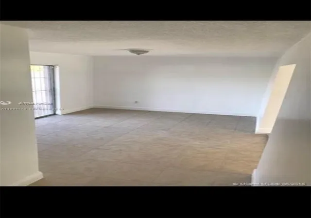 4th image of 19555 Nw 29Th Ct #1, Miami Gardens, FL 33056 | MLS# A11994773