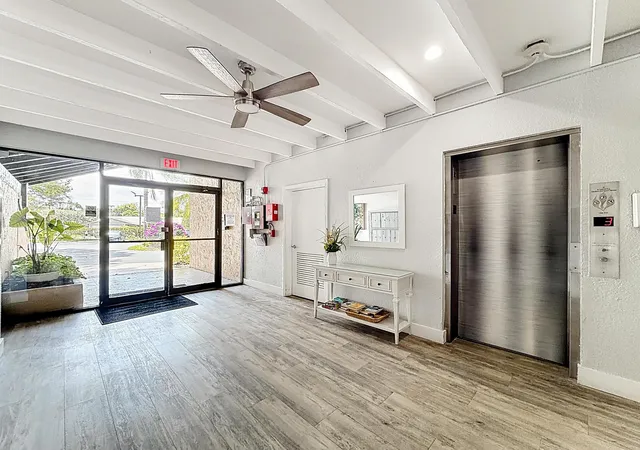3rd image of 755 Dotterel Rd, Delray Beach, FL 33444