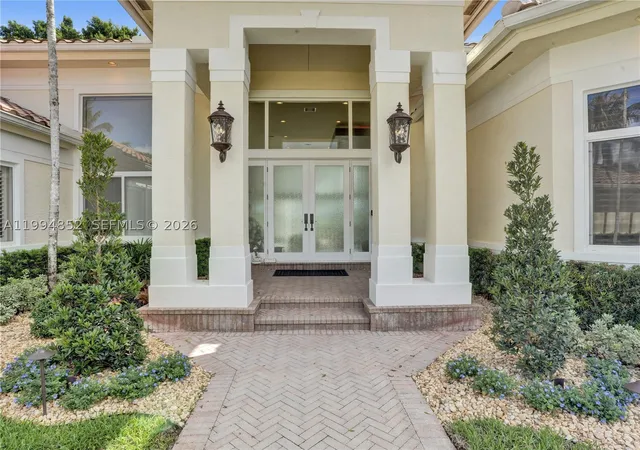 Homes for sale in Weston, FL | 2512 Princeton Court, Weston, FL 33327 | MLS# A11994852