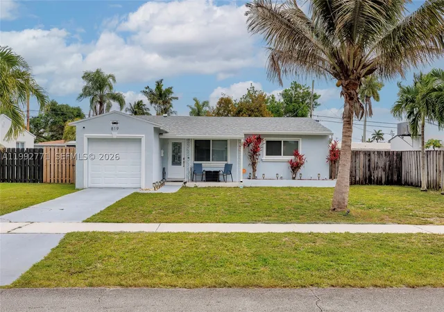 Photo 1 of Sale Pending at 819 N 32nd Ave, Hollywood, FL 33021 | MLS# A11992771 | Listing updated on 2026-09-24
