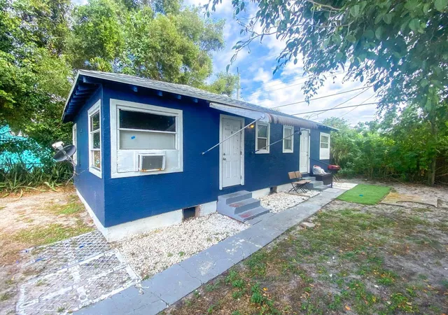 4th image of 3804 Miller Ave, West Palm Beach, FL 33405