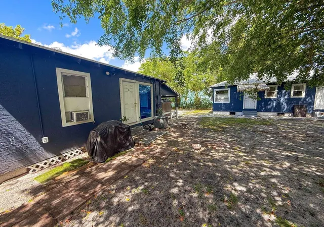 5th image of 3804 Miller Ave, West Palm Beach, FL 33405