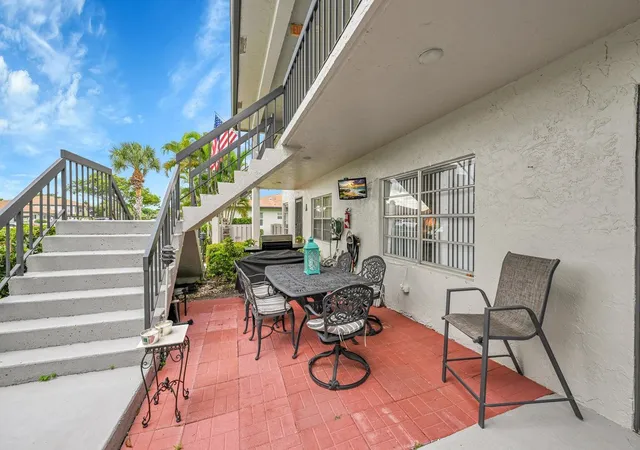 3rd image of 5759 Phoenix Palm Ct, Delray Beach, FL 33484