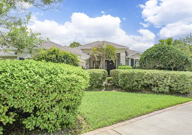 Homes for sale in Sebastian, FL | 709 Brush Foot Dr, Sebastian, FL 32958 | MLS# B26011297
