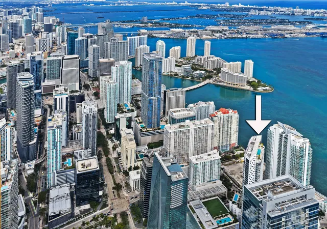 Homes for sale in Miami, FL | 1300 Brickell Bay Drive, Miami, FL 33131 | Houzeo