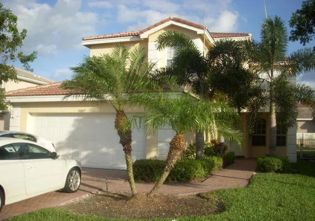 Homes for sale in Boynton Beach, FL | 8887 Chestnut Ridge Wy, Boynton Beach, FL 33473 | MLS# B26011319