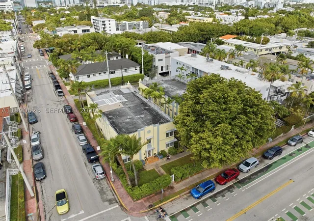 Homes for sale in Miami Beach, FL | 600 Euclid Ave, Miami Beach, FL 33139 | Houzeo