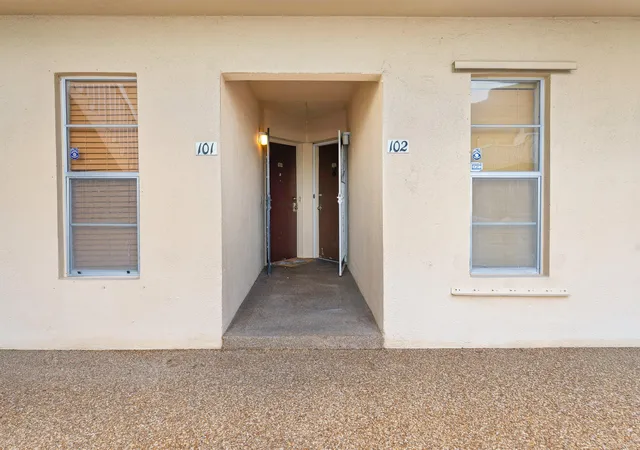 3rd image of 342 Southwind Dr #102, North Palm Beach, FL 33408 | MLS# B26011516