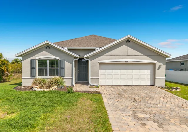 1st image of 524 W Glendale Ave, Labelle, FL 33935 | MLS# B26011518