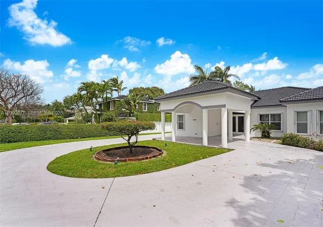 2nd image of 69 S Royal Poinciana Boulevard, Miami Springs, FL 33166 | MLS# A11990877