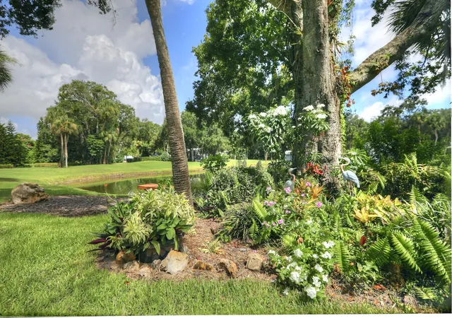Homes for sale in Sebastian, FL | 5720 Pelican Pointe Dr #3, Sebastian, FL 32958 | MLS# B26011757