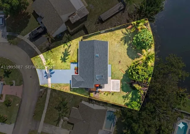 Homes for sale in Miramar, FL | 2710 Azalea Ave, Miramar, FL 33025 | MLS# A11995887