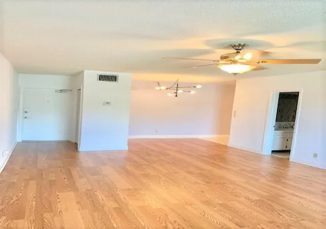 Homes for sale in North Lauderdale, FL | 2426 Se 17th St #307a, North Lauderdale, FL 33316 | MLS# B26011905
