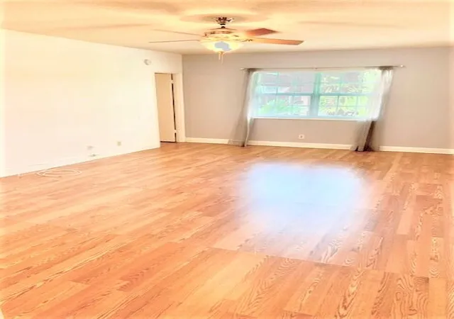 Homes for sale in North Lauderdale, FL | 2426 Se 17th St #307a, North Lauderdale, FL 33316 | MLS# B26011905