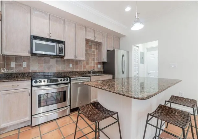 Homes for sale in Miami Beach, FL | 1344 Euclid Ave #5, Miami Beach, FL 33139 | MLS# B26011961
