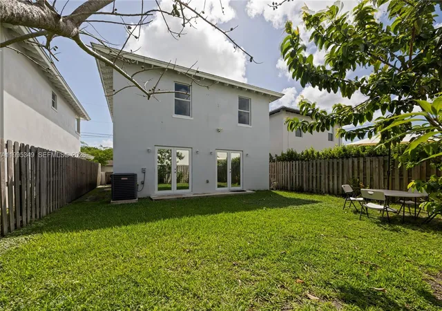25th image of 17970 Sw 105th Ave, Miami, FL 33157 | MLS# A11995349