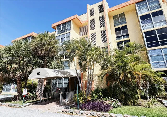 Condo for sale at 210 172Nd St #333, Sunny Isles Beach, FL 33160 | MLS# A11994776 | Listing updated on 2026-09-30