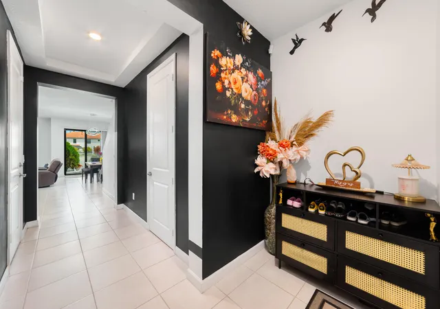 5th image of 2024 Sugar Maple Dr, Riviera Beach, FL 33410 | MLS# B26012031