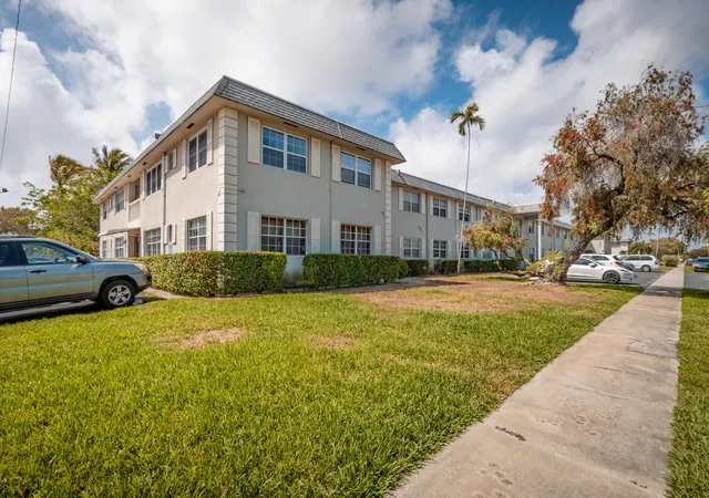 22nd image of 1520 Mckinley St #215e, Hollywood, FL 33020 | MLS# B26012064