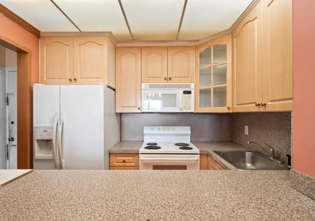 4th image of 1520 Mckinley St, Hollywood, FL 33020