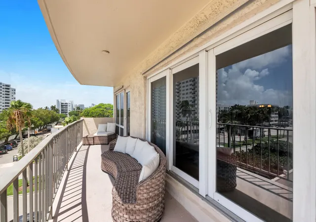 Homes for sale in Fort Lauderdale, FL | 2500 E Las Olas Blvd #409, Fort Lauderdale, FL 33301 | MLS# B26012099