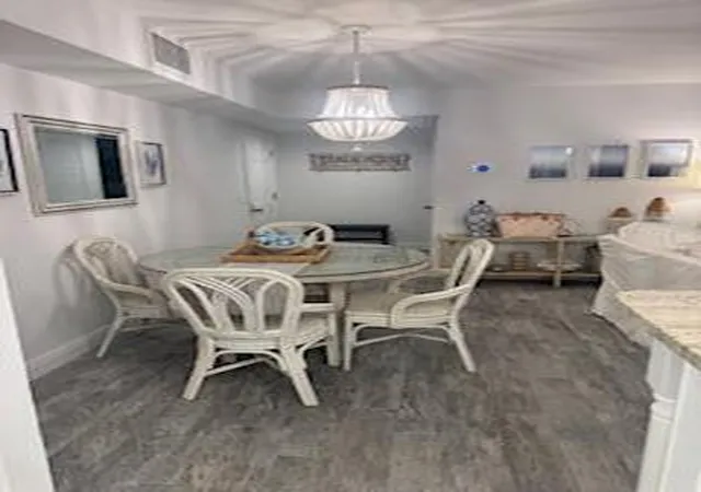 2nd image of 225 S Bch Rd, Jupiter, FL 33469