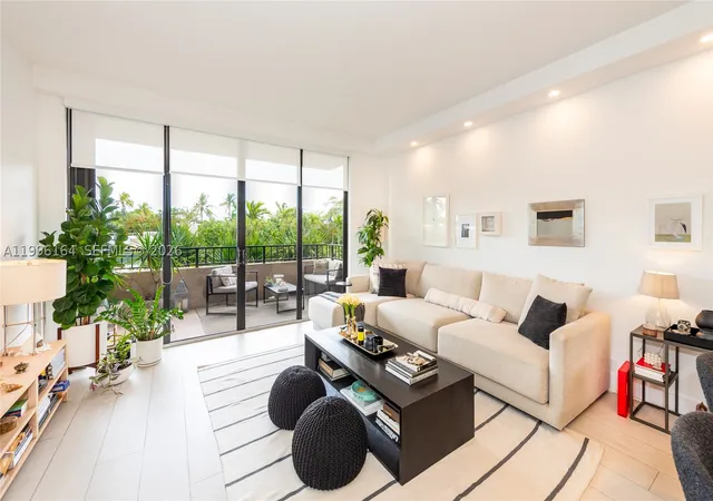 2nd image of 151 Crandon Blvd #241, Key Biscayne, FL 33149 | MLS# A11996164