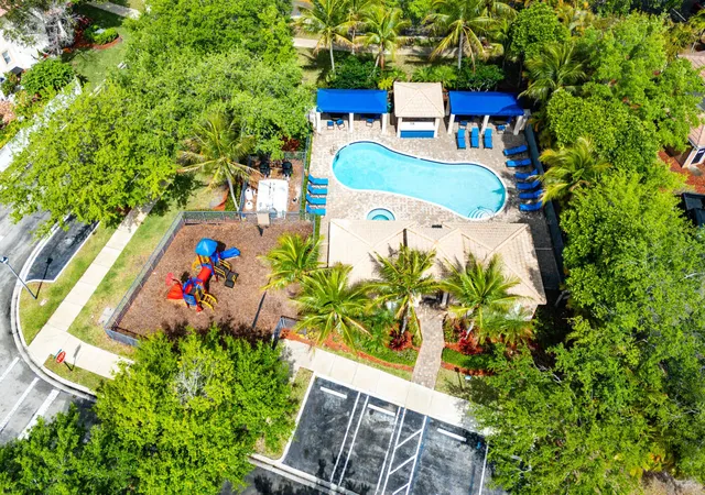 41st image of 8058 Murano Cir, Palm Beach Gardens, FL 33418 | MLS# B26012462