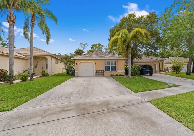 Homes for sale in Royal Palm Beach, FL | 121 Prestige Dr, Royal Palm Beach, FL 33411 | MLS# B26012494