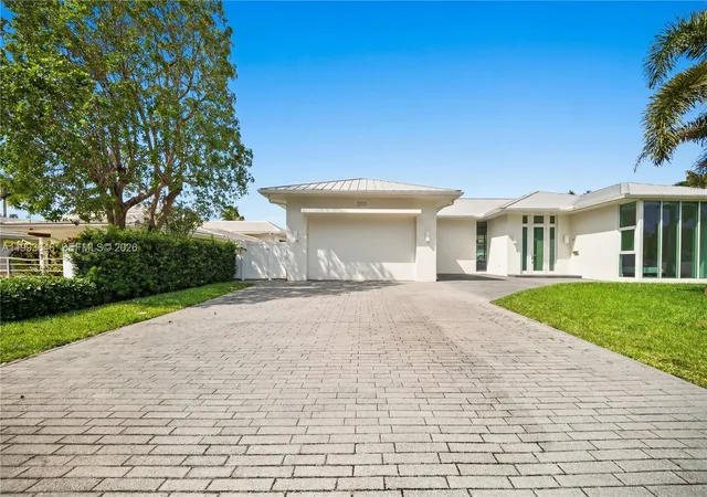 Homes for sale in Fort Lauderdale, FL | 2815 Ne 26th Pl, Fort Lauderdale, FL 33306 | MLS# A11993646