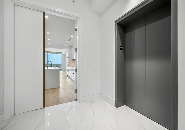 4th image of 220 Lake Shore Dr #1508, Lake Park, FL 33403 | MLS# B26012571