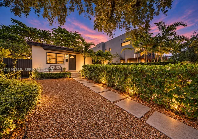 Photo 1 of Multi family home for sale at 3033 Hibiscus St, Miami, FL 33133 | MLS# A11996319 | Listing updated on 2026-10-08