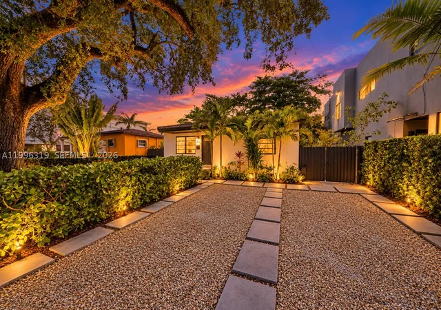 Photo 3 of Multi family home for sale at 3033 Hibiscus St, Miami, FL 33133 | MLS# A11996319 | Listing updated on 2026-10-08