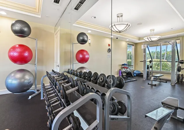 image of 804 E Windward Wy, Lantana, FL 33462