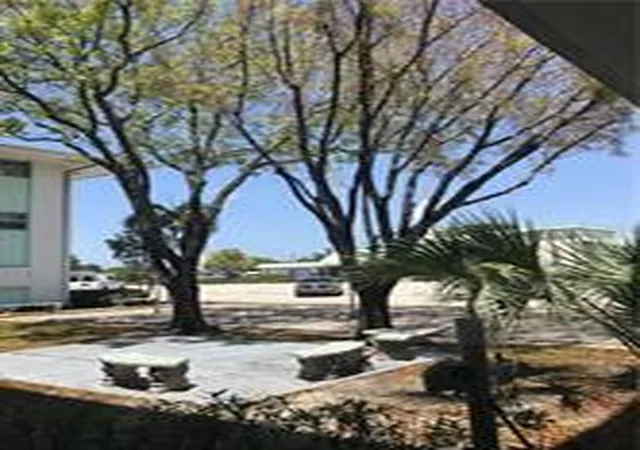 2nd image of 1150 E Sample Rd, Pompano Beach, FL 33064