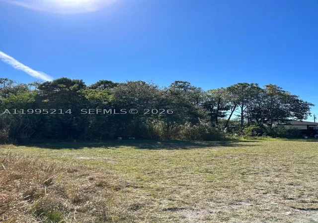 2nd image of 21840 Sw 112th Court, Unincorporated Dade, FL 33170 | MLS# A11995214