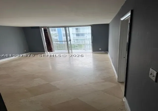 5th image of 488 Nw 165Th St Rd #B-408, Miami, FL 33169 | MLS# A11997379