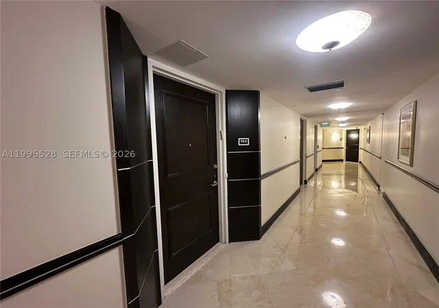 4th image of 19500 Turnberry Way #14C, Aventura, FL 33180 | MLS# A11995528