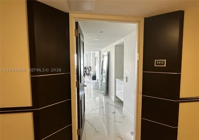 5th image of 19500 Turnberry Way #14C, Aventura, FL 33180 | MLS# A11995528