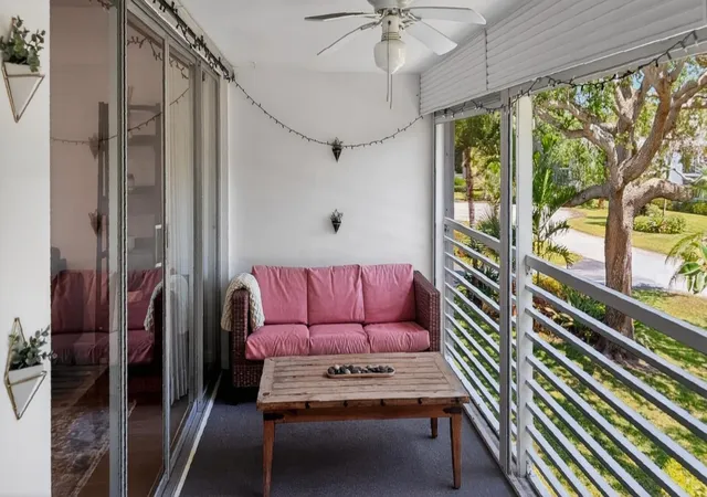 2nd image of 8 Garden St #206r, Tequesta, FL 33469 | MLS# B26012940