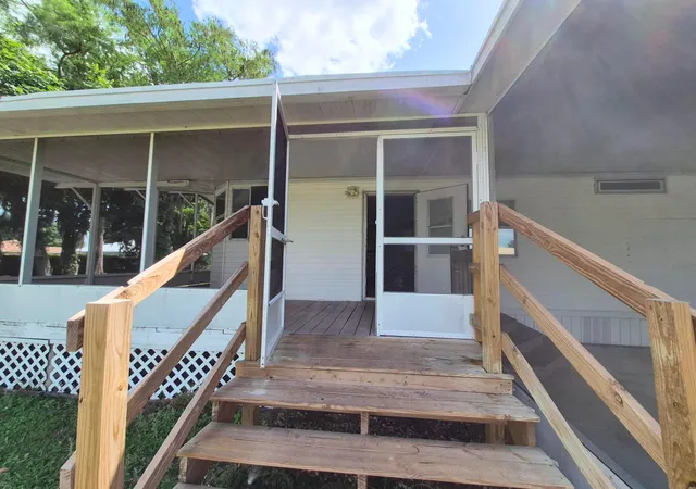 4th image of 301 Se 5Th Ave, Okeechobee, FL 34974 | MLS# B26013040