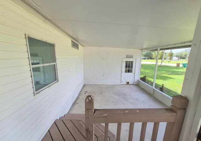 5th image of 301 Se 5Th Ave, Okeechobee, FL 34974 | MLS# B26013040