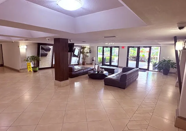 2nd image of 701 Nw 19Th St, North Lauderdale, FL 33311