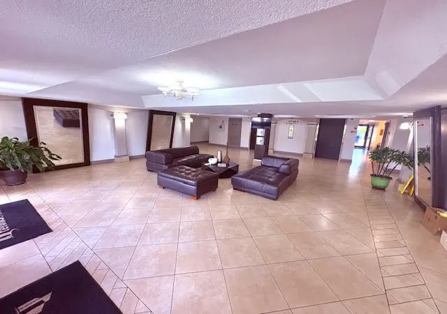 3rd image of 701 Nw 19Th St, North Lauderdale, FL 33311