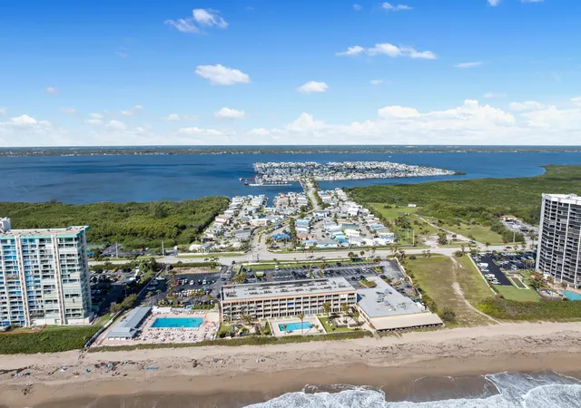 Homes for sale in Jensen Beach, FL | 340 Nettles Blvd, Jensen Beach, FL 34957 | MLS# B26013160