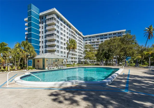 Photo 3 of Condo for sale at 4200 Hillcrest Dr #408, Hollywood, FL 33021 | MLS# A11997064 | Listing updated on 2026-09-30