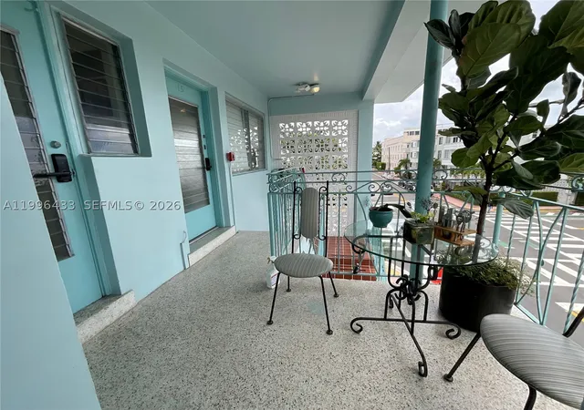 Photo 3 of Sale Pending at 1004 Pennsylvania Ave #15, Miami Beach, FL 33139 | MLS# A11996433 | Listing updated on 2026-08-03