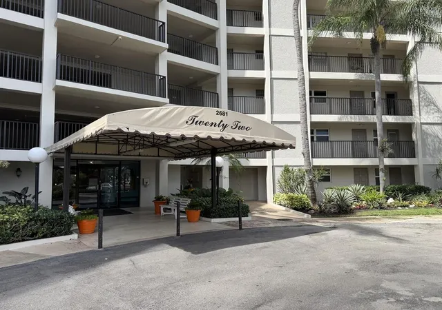 Homes for sale in Pompano Beach, FL | 2681 S Course Dr #511, Pompano Beach, FL 33069 | MLS# B26013229